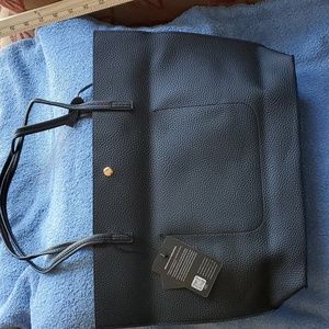 BLACK SHOULDER BAG WITH TASSEL